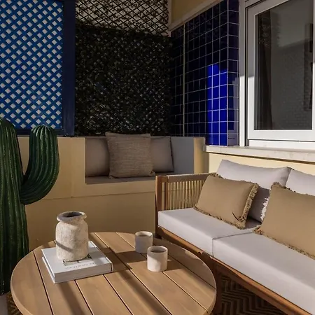 Ar20 Stunning Two-bed With Sea Views Apartament *