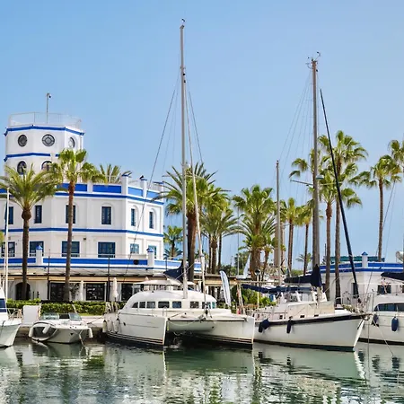 Ar20 Stunning Two-bed With Sea Views Διαμέρισμα