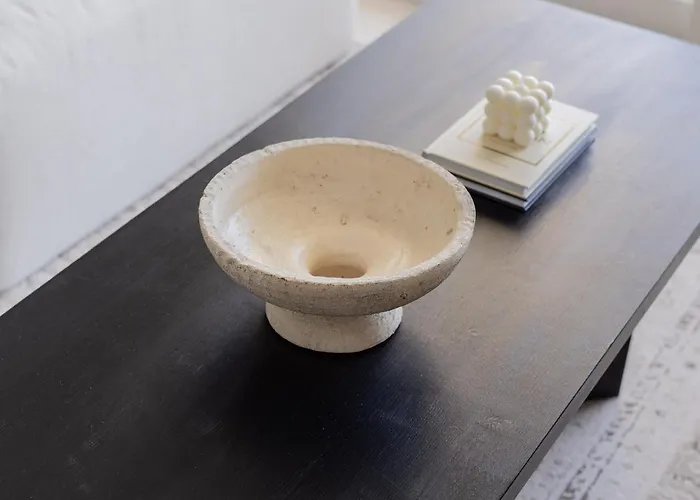 Ar20 Stunning Two-bed With Sea Views Апартаменты