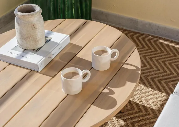 Апартаменты Ar20 Stunning Two-bed With Sea Views