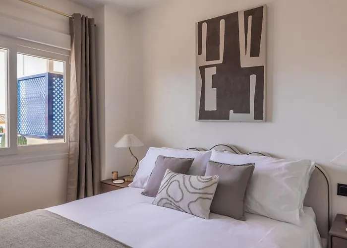 公寓 Ar20 Stunning Two-bed With Sea Views 埃斯特波纳