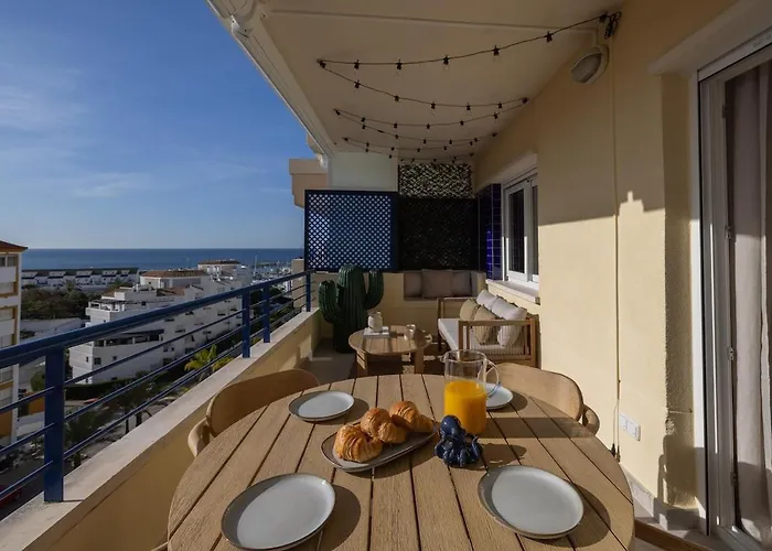 Ar20 Stunning Two-bed With Sea Views 公寓 埃斯特波纳